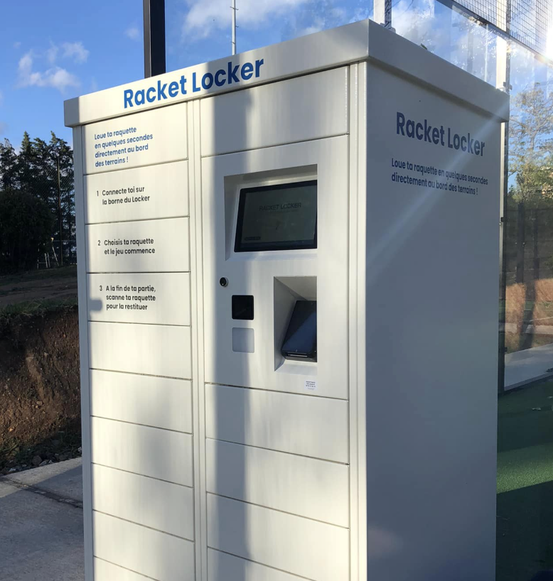 Racket Locker - Distributeur automatique de raquettes de padel à Saint-Victor-sur-Loire